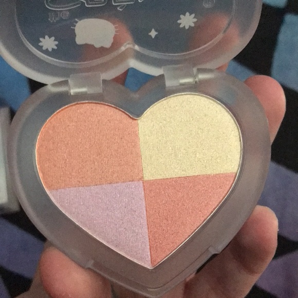✨🆕BNIP!The Crème Shop x Hello Kitty Limited Edition Pretty Cherub Palette!SO!🎀 - Picture 9 of 10